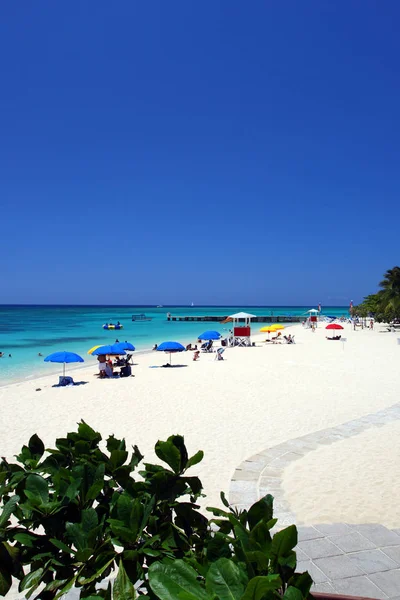 Doctor's Cave Beach, Montego Bay, Jamajka — Zdjęcie stockowe