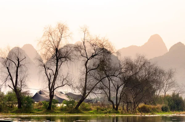 Paisagem em Yangshuo Guilin, China — Fotografia de Stock