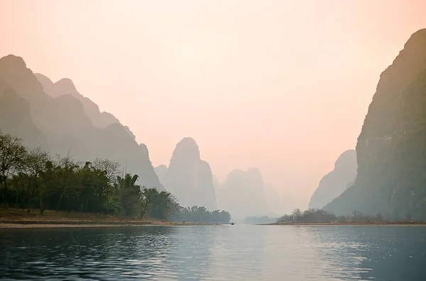 Yangshuo Guilin, Çin 'de manzara — Stok fotoğraf