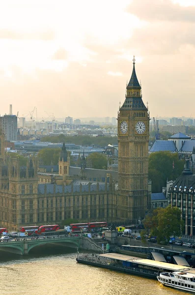 Nagy Ben és házak parlament, London, Egyesült Királyság — Stock Fotó