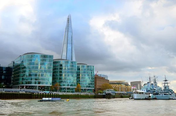 Imagen de River Thames, London, UK — Foto de Stock