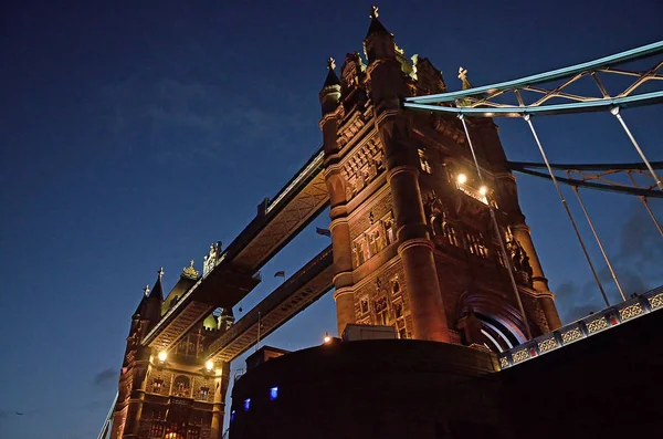Věž most v Londýně, uk — Stock fotografie