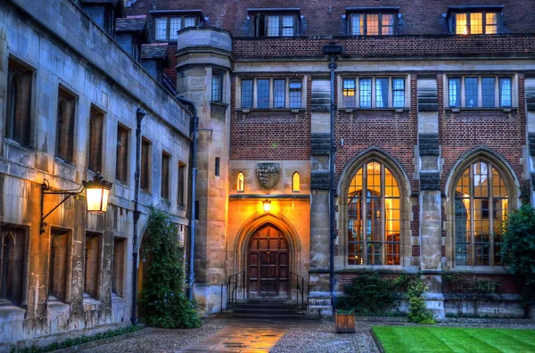ケンブリッジ、イングランド、イギリスのケンブリッジ大学 — ストック写真