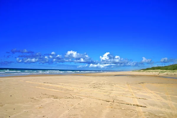 弗雷泽岛，澳大利亚是世界上最大的沙岛 — 图库照片