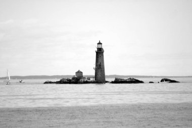 New England'ın en eski deniz feneri Boston Harbor deniz feneri olduğunu.
