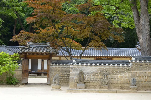 Palácio Changdeokgung em Seul, Coreia do Sul — Fotografia de Stock