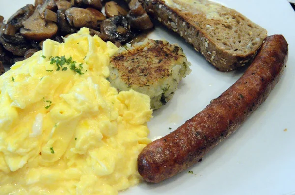 Traditional English breakfast — Stock Photo, Image