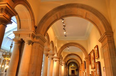 Kelvingrove art gallery ve Müzesi, Glasgow, İskoçya