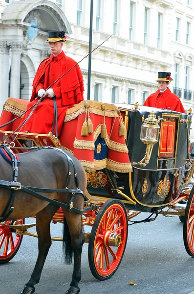 Cambio de guardia en el Palacio de Buckingham —  Fotos de Stock