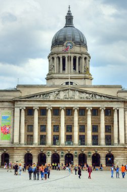 Belediye binasıyla Nottingham Pazar Meydanı