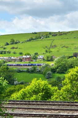 Mancheste yakınındaki Peak district, klasik İngiliz manzara