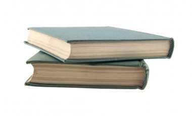 Beyaz arkaplanda izole edilmiş eski kitap