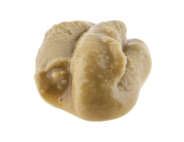 Beyaz arka plan üzerinde izole hardal