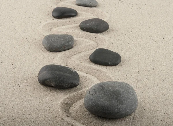 Kamienie w piasku — Zdjęcie stockowe