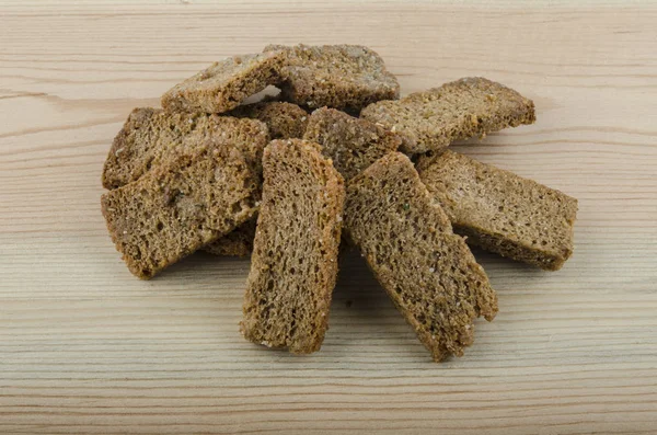 Gezouten rogge breadcrumbs voor bier — Stockfoto