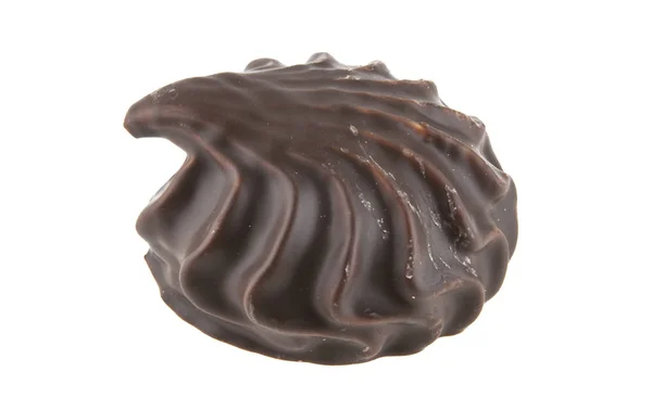 Beyaz arka planda izole edilmiş çikolatada lokum.