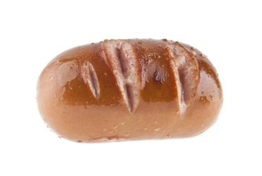 Kızarmış sosis beyaz arkaplanda izole