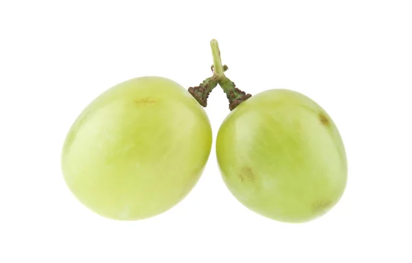 Uvas verdes aisladas sobre fondo blanco — Foto de Stock