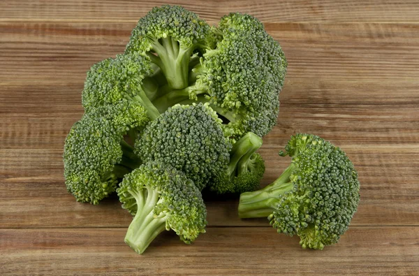 Broccoli Een Houten Tafel Stockafbeelding