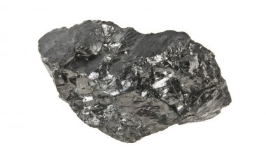 kömür beyaz arkaplanda izole edildi