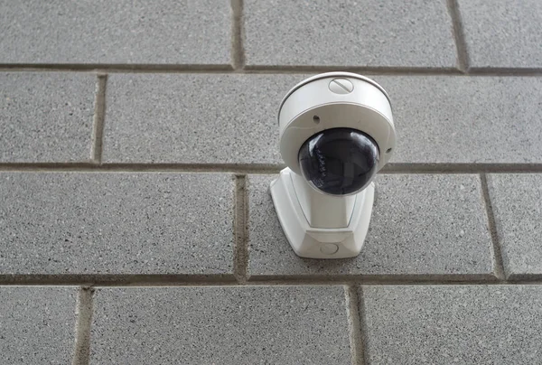 Beveiliging camera op het opbouwen van hoek — Stockfoto