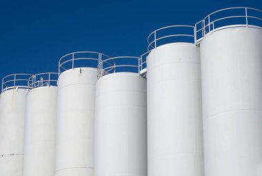 depolama silosu sıvı gıda tankı metal kap