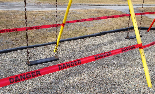 Coronavirus Gefahrzeichen Spielplatz Geschlossen Covid Beschränkung — Stockfoto