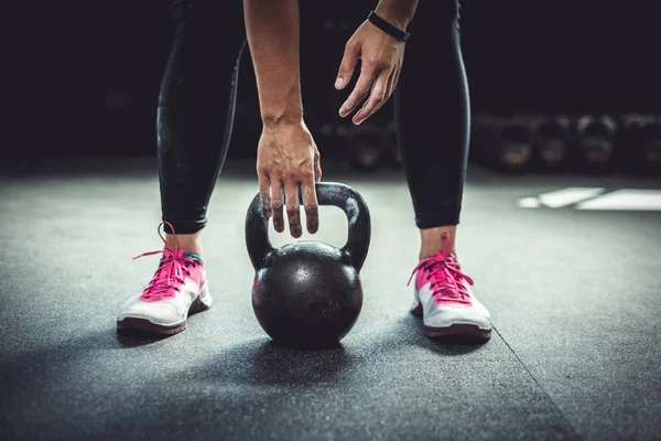 Kettlebell kadınla