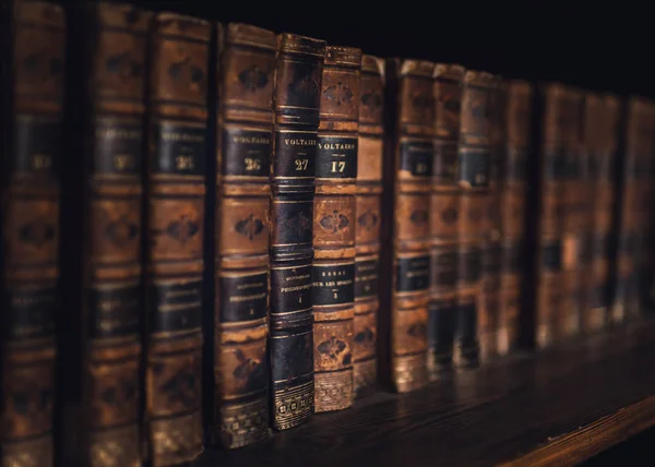 eski kitaplar vintage