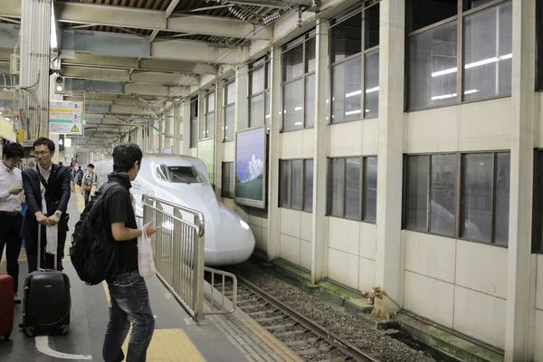 HIROSHIMA, Shinkansen a hiroshima, Giappone — Foto Stock