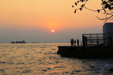 Batı Lamma kanal gün batımında