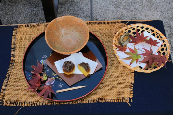 Ο σφένδαμνος και dango Ιαπωνικά σνακ — Φωτογραφία Αρχείου