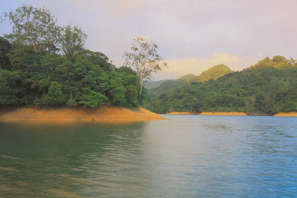 Puesta de sol del embalse de Shing Mun — Foto de Stock