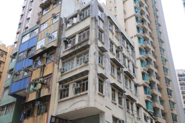 Hong Kong bina wan chai kalabalık.