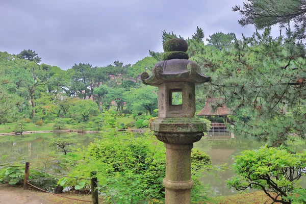 Shukkeien es un agradable jardín de estilo japonés — Foto de Stock