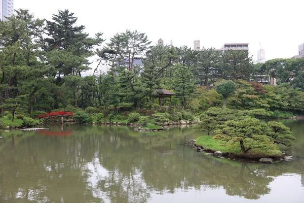 Japon tarzı Bahçe: Hiroshima, Japan.