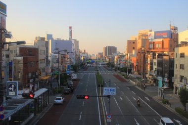 çapraz Naniwa Ward bölge tren