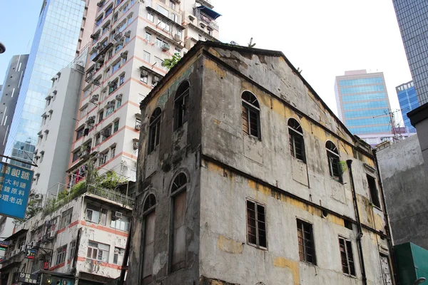 Zeer oude appartementen in Hong Kong — Stockfoto