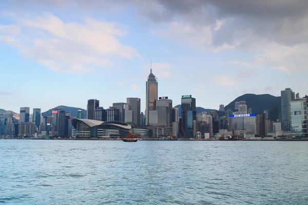 Hong Kong. Victoria Limanı ve orta. — Stok fotoğraf