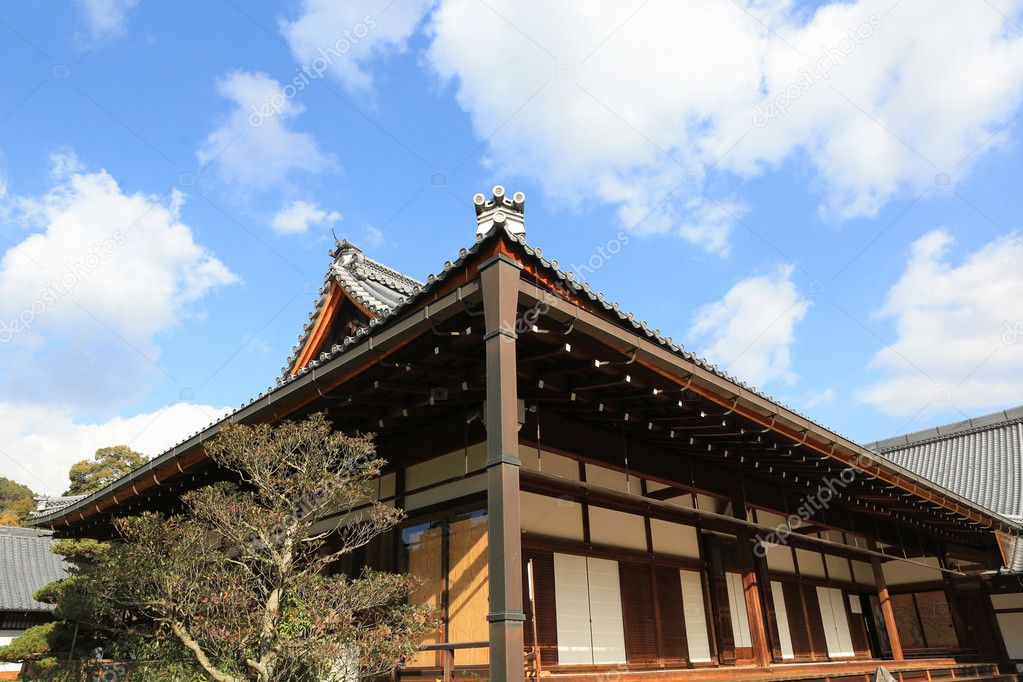 fall season of Kinkaku-ji Zen Buddhist temple