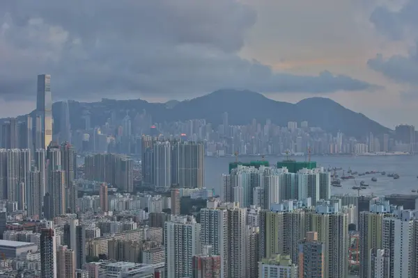 O edifício residencial de Hong Kong — Fotografia de Stock