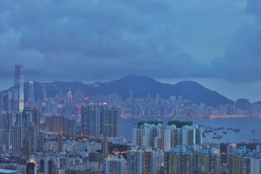 Hong Kong şehir merkezinde gece 2016