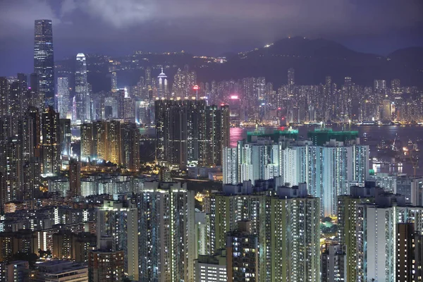 Kowloon manzarası, gece — Stok fotoğraf