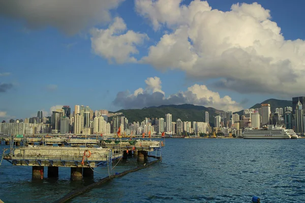 Yapım aşamasında, hk, ticari Dock — Stok fotoğraf