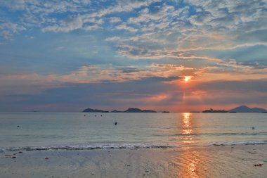 Günbatımı akciğer Kwu tan, Hong Kong.