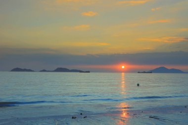 Günbatımı akciğer Kwu tan, Hong Kong.
