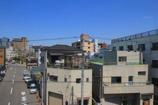 Вид города Осака на поезде — стоковое фото