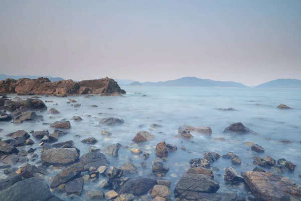 牛尾海的岸上的石头 — 图库照片