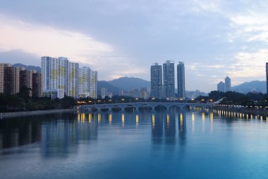 smog Şing Mun Nehri, Hong Kong üzerinde