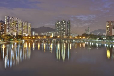 Gün batımı görünümü Şing Mun Nehri
